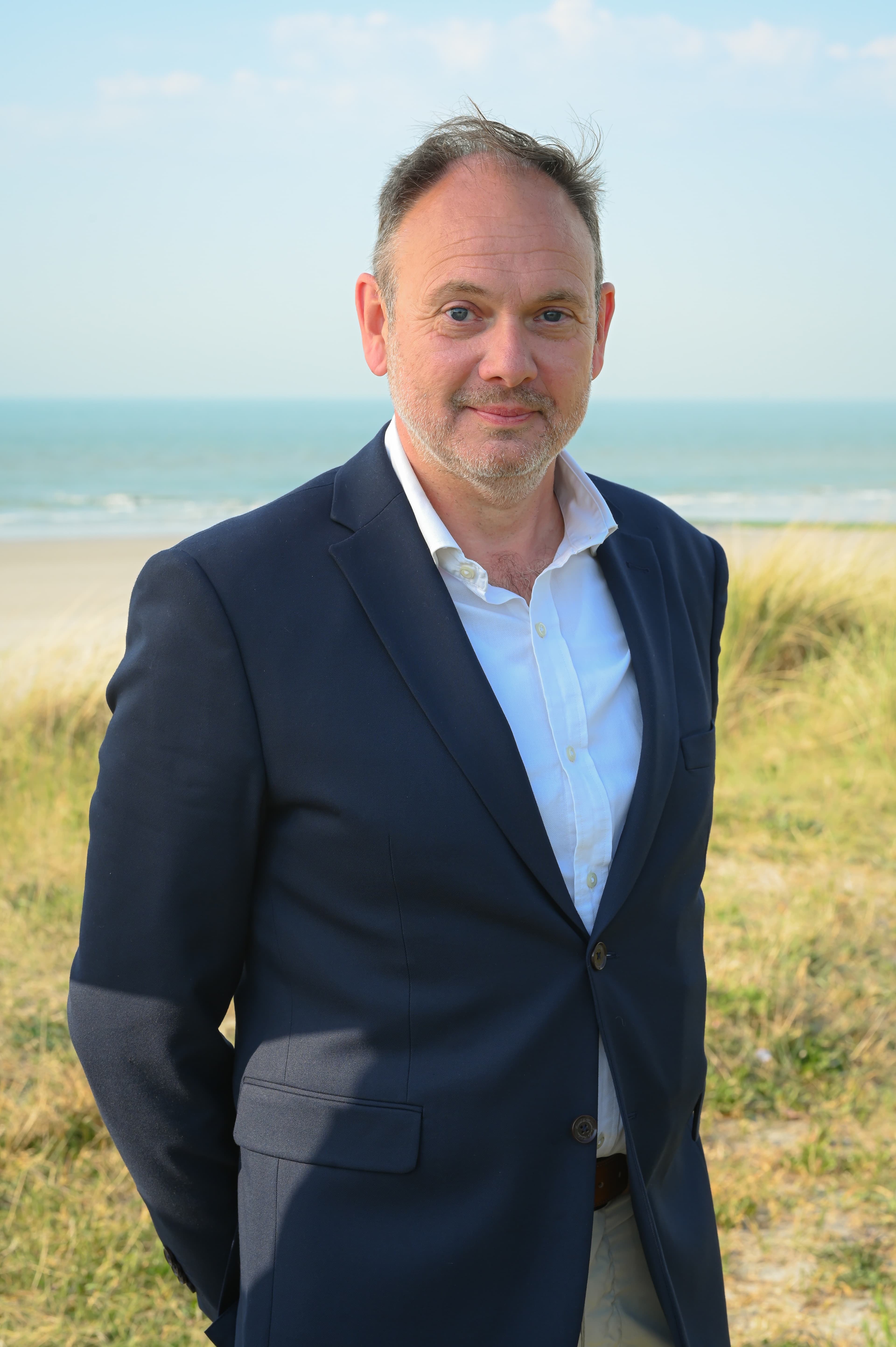Dr. Van Eeckhoudt Steven